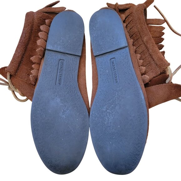 Minnetonka 7 Brown Leather Fringe Moccasins Ankle Boots Booties Hard Sole 682 - Picture 3 of 7